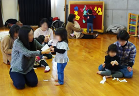 鴻城幼稚園　子育て支援でのリトミック教室